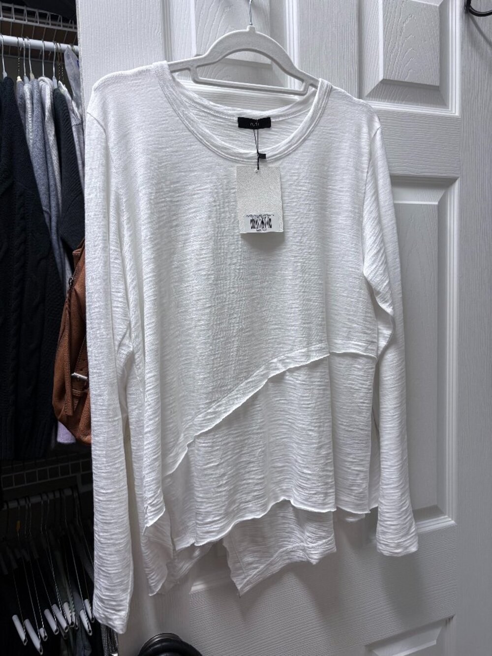 Ruti Inner Glow Asymmetric Long Sleeve Top SZ M - Picture 2 of 5